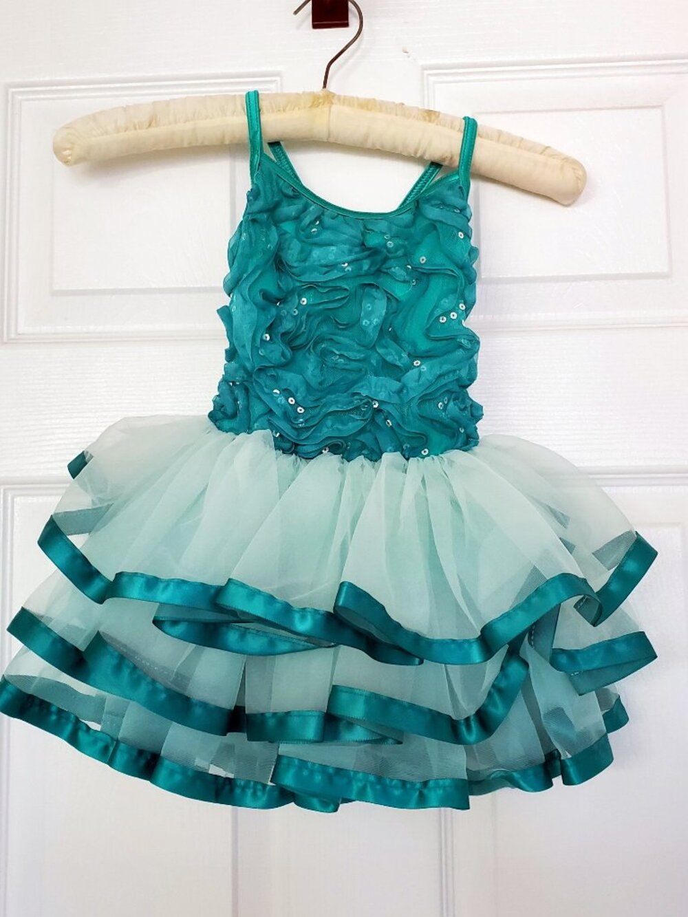 Little Girls’ Teal Tutu Dress with Matching Hair Piece – Size XSC